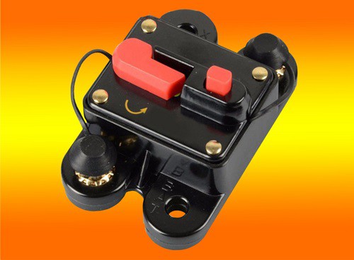 Batterie Trennschalter 12V 200A Batterieschalter mit Schlüsseln  Diebstahlschutz Batterie-Kill-Schalter Wiederverwendbarer  Batterietrennschalter für Auto Boot RV Marine Van : : Auto &  Motorrad