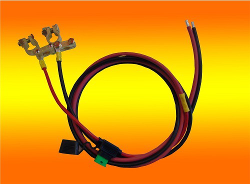 1,5m 6mm² Batterieanschlußkabel mit 30A Sicherung und Polklemmen