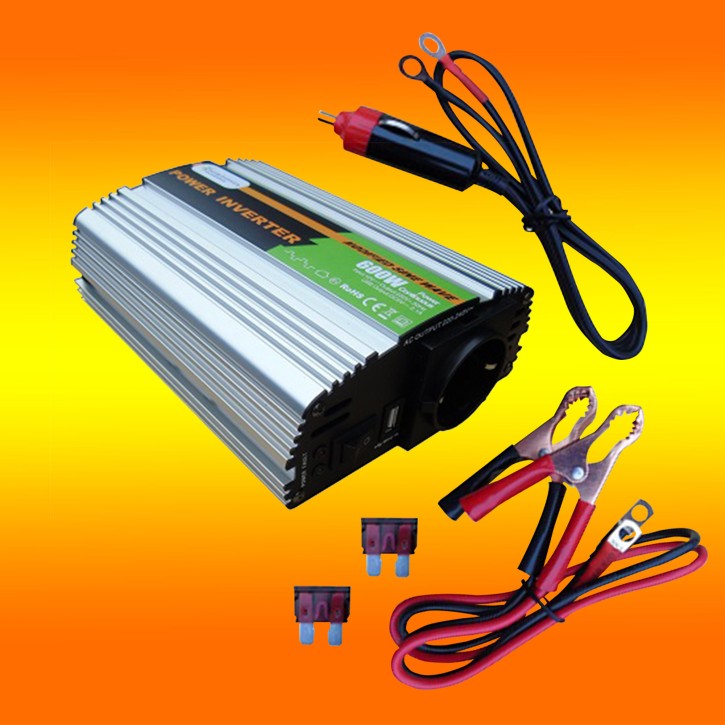 Solartronics Spannungswandler 12V modifizierter Sinus 600W / 1200Watt 0% MWST.