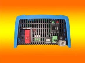 B- Ware Spannungswandler 48V/800VA Victron Phoenix 230V IEC Anschluss (0% MwSt.*)